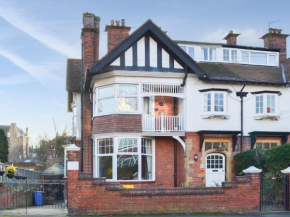 Holbeck Apartment